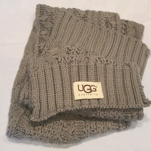 FINAL DAYS UGG scarf